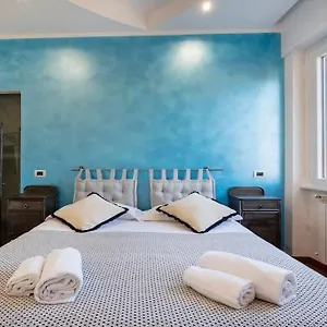  Appartement Stylish Air Conditionig Wifi Tv 50 Metro 4 Minutes Away Italie